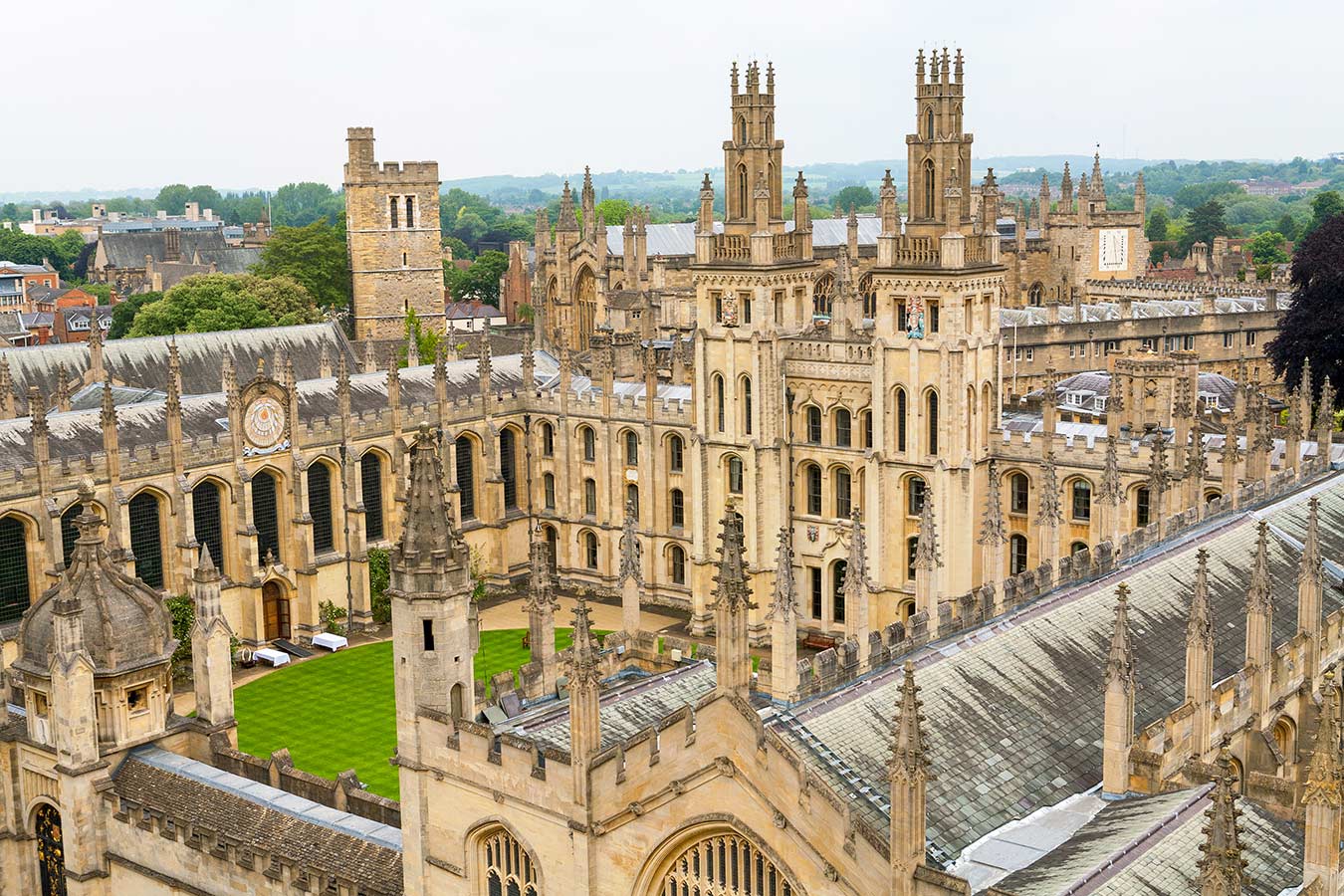 เรียนภาษาอังกฤษที่ Oxford ประเทศอังกฤษ - พร้อมโปรโมชั่น ส่วนลดพิเศษ!