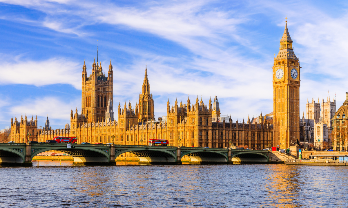 UK SUMMER PROGRAM Oct 2026-3 UK SUMMER PROGRAM Oct